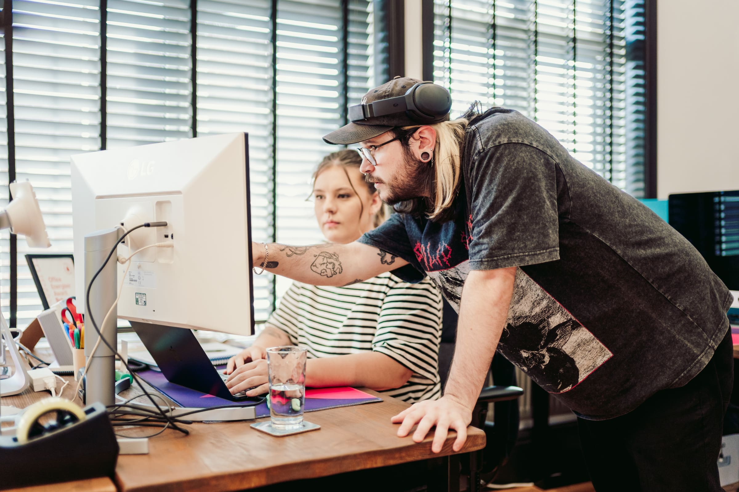 Casting Light on CBCON